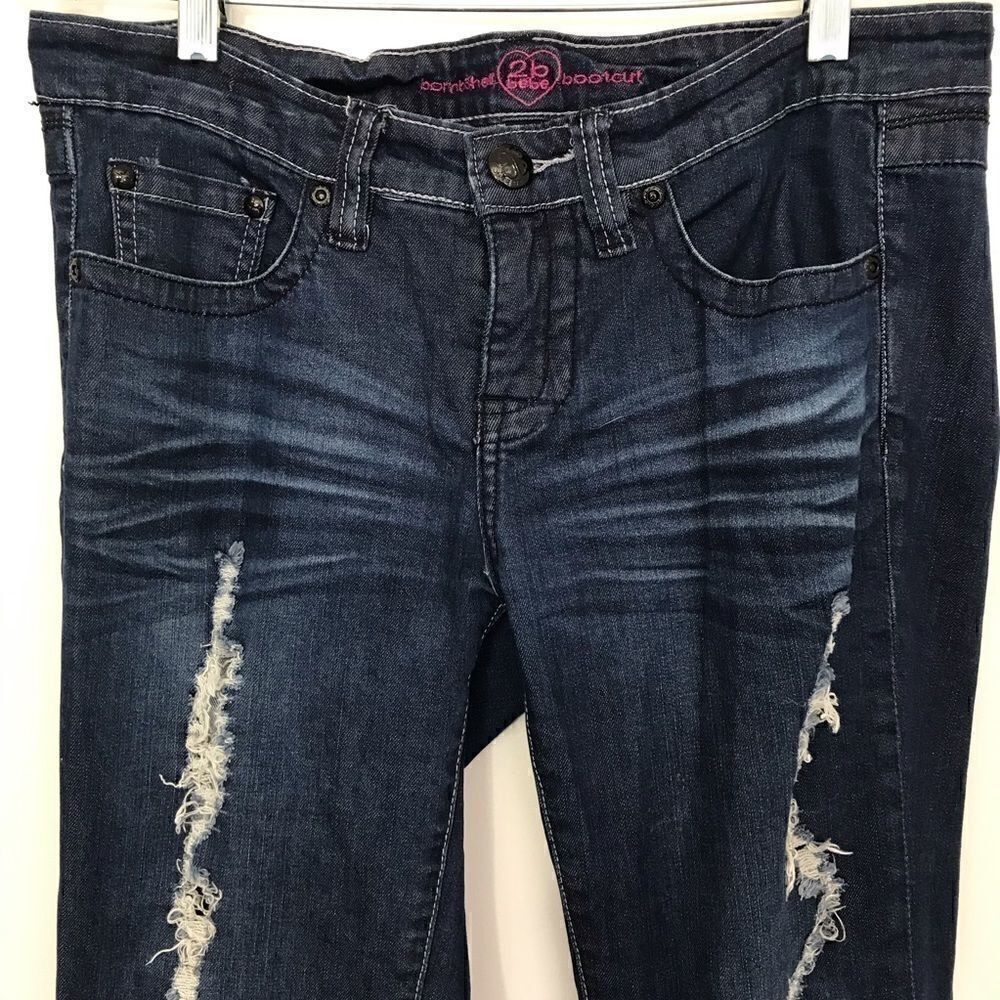 2B bebe bombshell bootcut distressed Size 29 Jeans!!